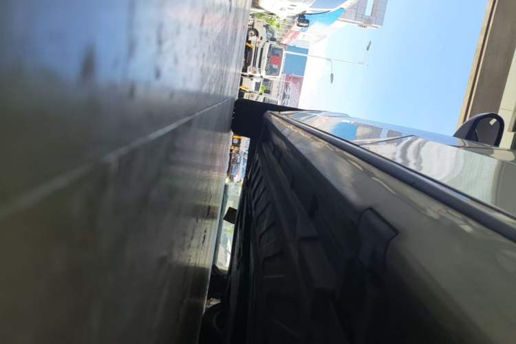 Used Mercedes-Benz C-Class 2015 C 200 L Sport Edition Left Side Sill