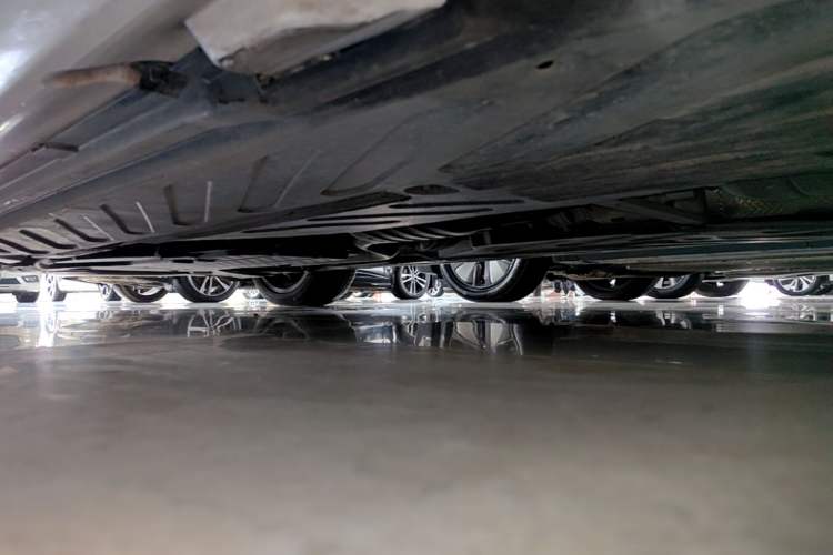 Used Mercedes-Benz C-Class 2015 C 300 Sport Edition Left Side Sill