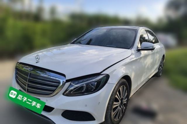 Used Mercedes-Benz C-Class 2015 Facelift C 200 L