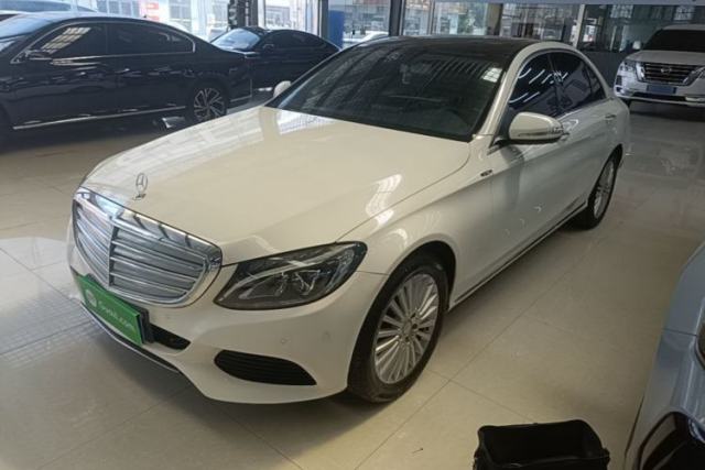 Used Mercedes-Benz C-Class 2015 Facelift C 180 L