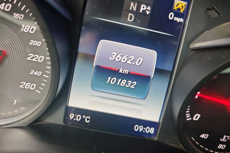 Used Mercedes-Benz C-Class 2015 C 200 Sport Edition Odometer Close Up