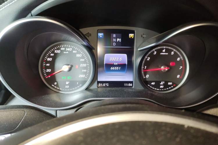 Used Mercedes-Benz C-Class 2015 Facelift C 180 L Odometer Close Up