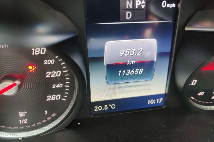 Used Mercedes-Benz C-Class 2015 C 200 Sport Edition Odometer Close Up