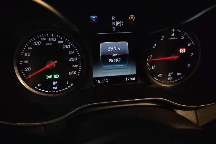 Used Mercedes-Benz C-Class 2015 Restyled C 180 L Sport Edition Odometer Close Up