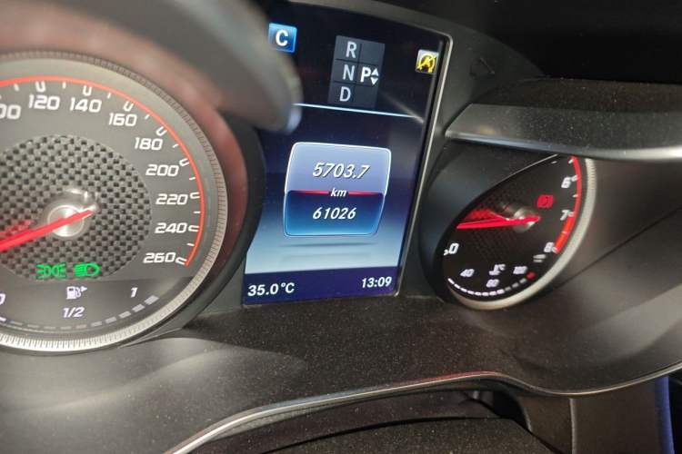 Used Mercedes-Benz C-Class 2015 C 200 Sport Edition Odometer Close Up