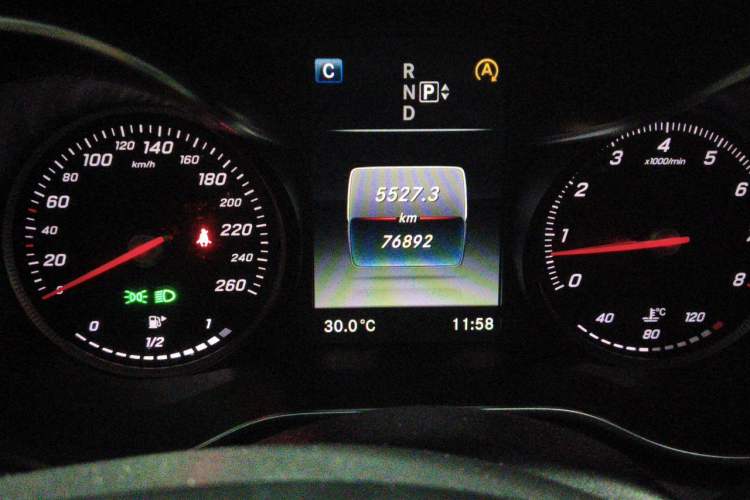 Used Mercedes-Benz C-Class 2015 C 200 station wagon Odometer Close Up