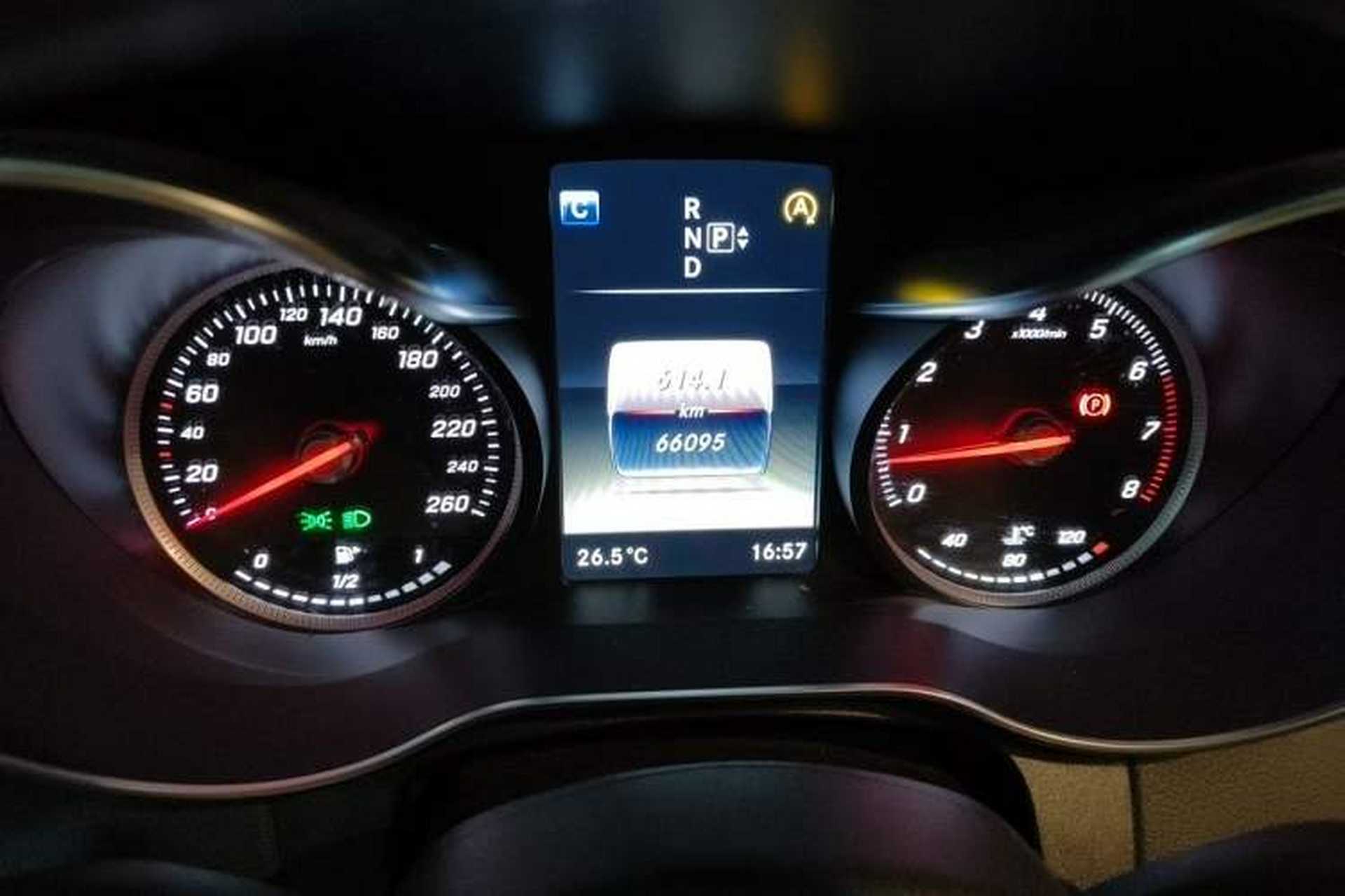 Used Mercedes-Benz C-Class 2015 C 180 L Odometer Close Up