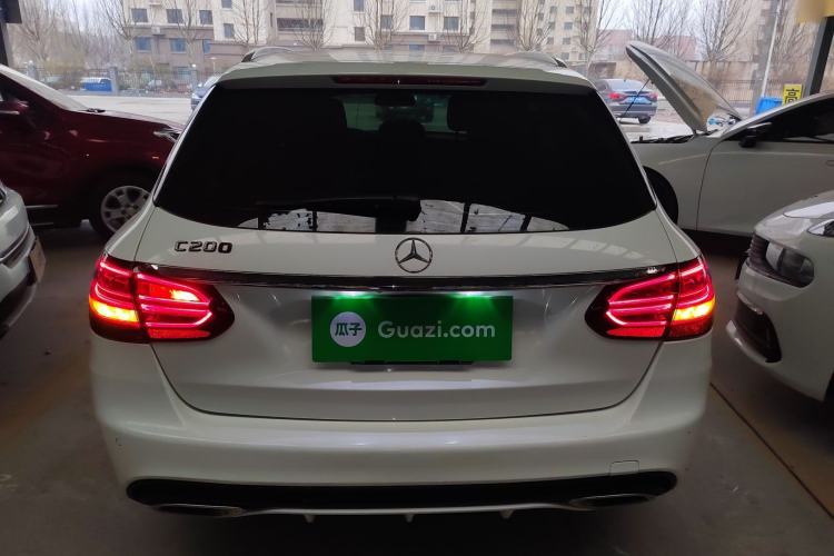 Used Mercedes-Benz C-Class 2015 C 200 station wagon Rear