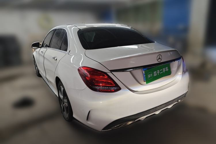 Used Mercedes-Benz C-Class 2015 Restyled C 180 L Sport Edition Rear Left 45 Deg