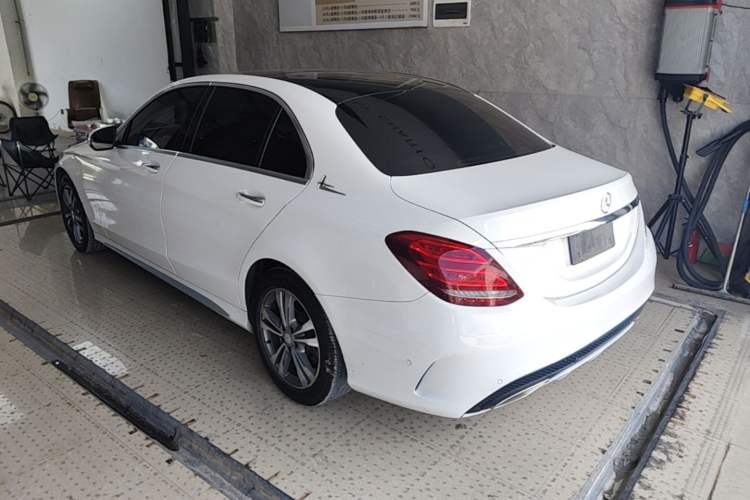 Used Mercedes-Benz C-Class 2015 Revised C 200 L Sport Edition Rear Left 45 Deg
