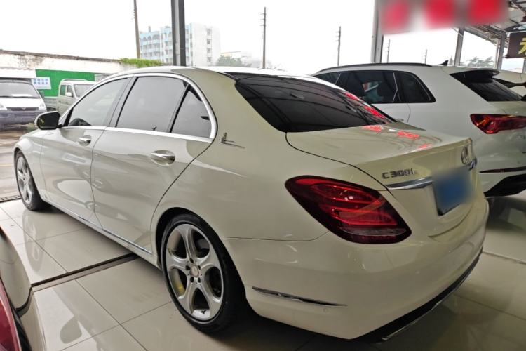 Used Mercedes-Benz C-Class 2015 C 300 L Rear Left 45 Deg