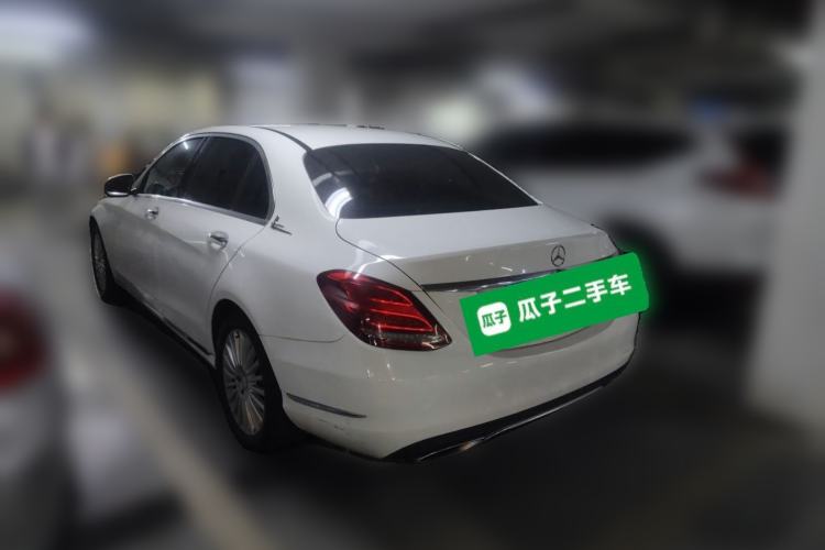 Used Mercedes-Benz C-Class 2015 Facelift C 180 L Rear Left 45 Deg