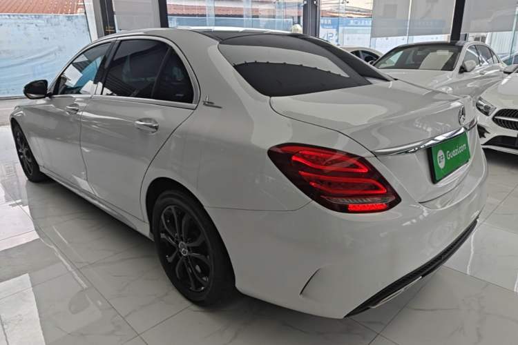 Used Mercedes-Benz C-Class 2015 C 200 L Sport Edition Rear Left 45 Deg
