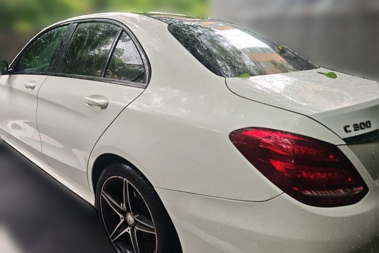Used Mercedes-Benz C-Class 2015 C 300 Sport Edition Rear Left 45 Deg