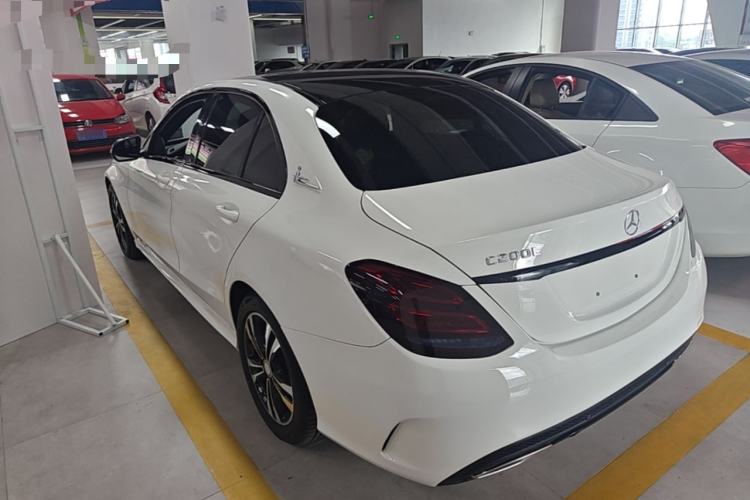 Used Mercedes-Benz C-Class 2015 C 200 Sport Edition Rear Left 45 Deg