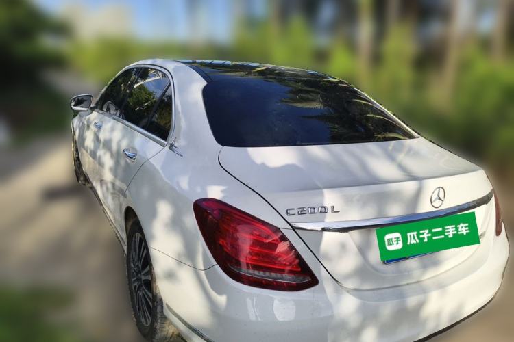 Used Mercedes-Benz C-Class 2015 Facelift C 200 L Rear Left 45 Deg
