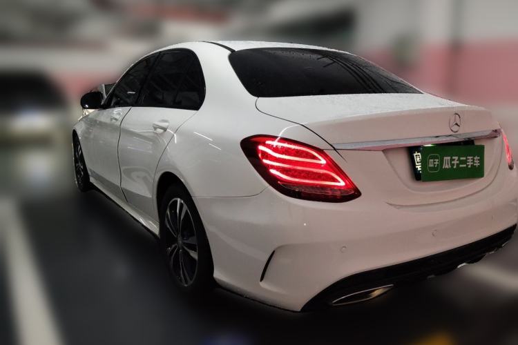 Used Mercedes-Benz C-Class 2015 C 200 Sport Edition Rear Left 45 Deg