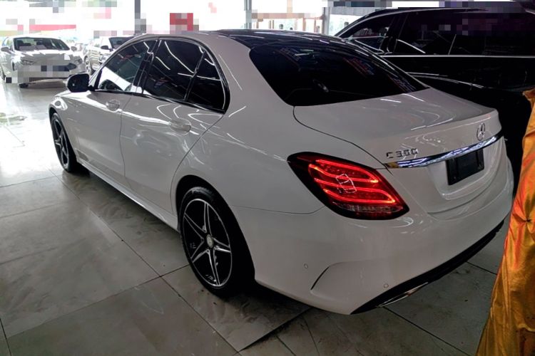 Used Mercedes-Benz C-Class 2015 C 300 Sport Edition Rear Left 45 Deg