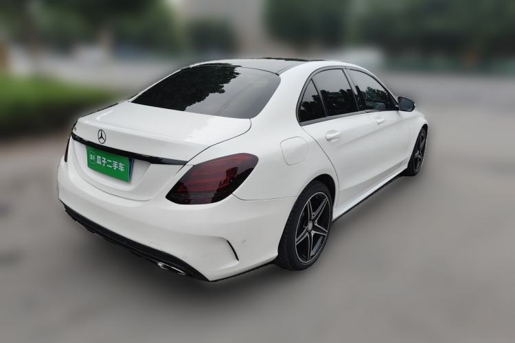 Used Mercedes-Benz C-Class 2015 C 300 Sport Edition Rear Right 45 Deg