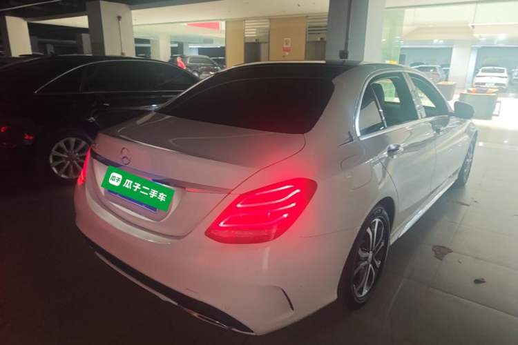 Used Mercedes-Benz C-Class 2015 Revised C 200 L Sport Edition Rear Right 45 Deg