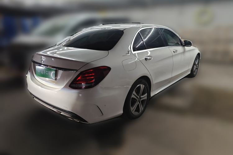 Used Mercedes-Benz C-Class 2015 Restyled C 180 L Sport Edition Rear Right 45 Deg
