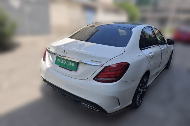 Used Mercedes-Benz C-Class 2015 C 200 Sport Edition Rear Right 45 Deg