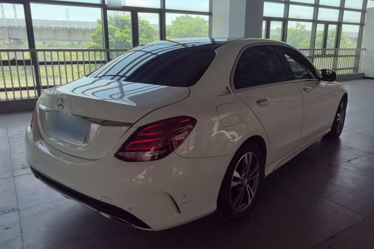Used Mercedes-Benz C-Class 2015 Revised C 200 L Sport Edition Rear Right 45 Deg