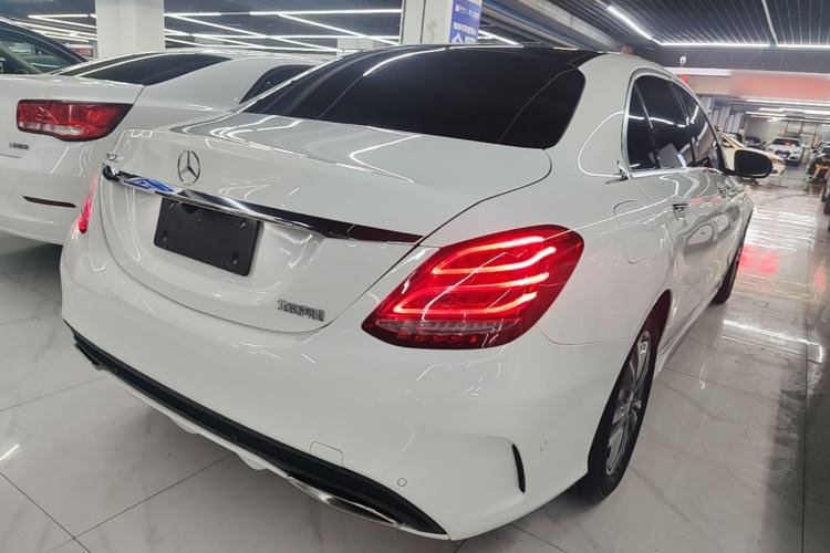 Used Mercedes-Benz C-Class 2015 Revised C 200 L Sport Edition Rear Right 45 Deg