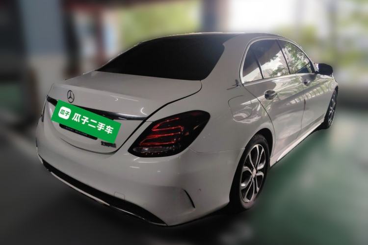 Used Mercedes-Benz C-Class 2015 Restyled C 180 L Sport Edition Rear Right 45 Deg