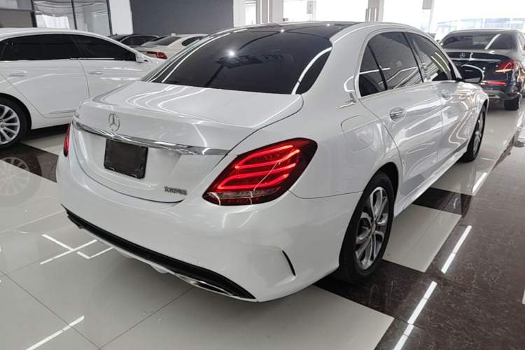 Used Mercedes-Benz C-Class 2015 Revised C 200 L Sport Edition Rear Right 45 Deg