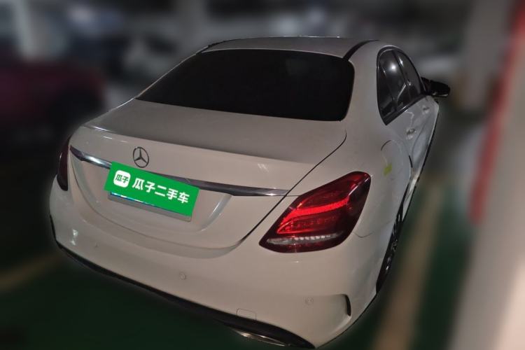 Used Mercedes-Benz C-Class 2015 C 200 Sport Edition Rear Right 45 Deg