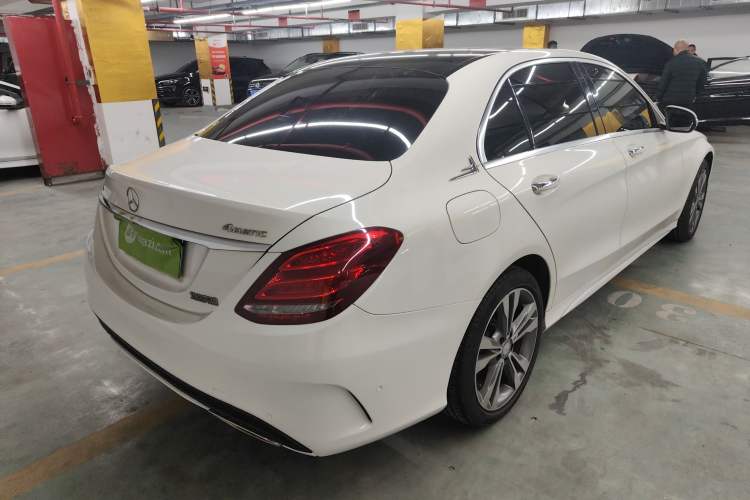 Used Mercedes-Benz C-Class 2015 C 200 L 4MATIC Sport Edition Rear Right 45 Deg