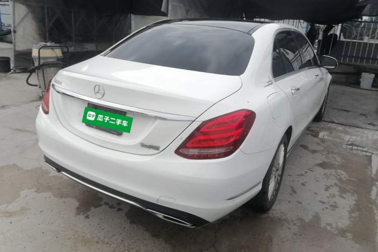 Used Mercedes-Benz C-Class 2015 Facelift C 200 L Rear Right 45 Deg