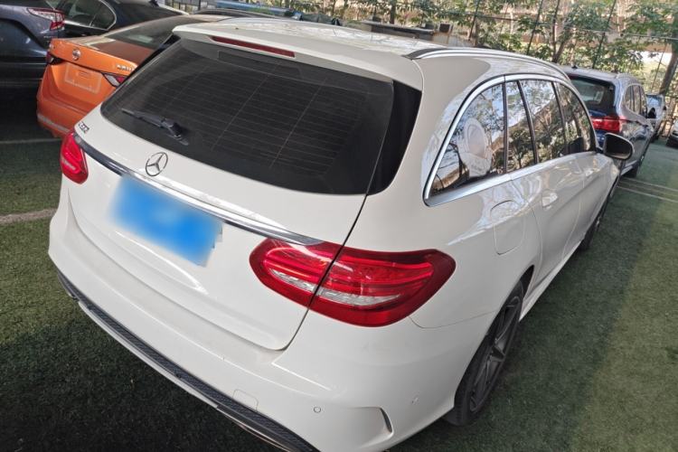 Used Mercedes-Benz C-Class 2015 C 200 station wagon Rear Right 45 Deg