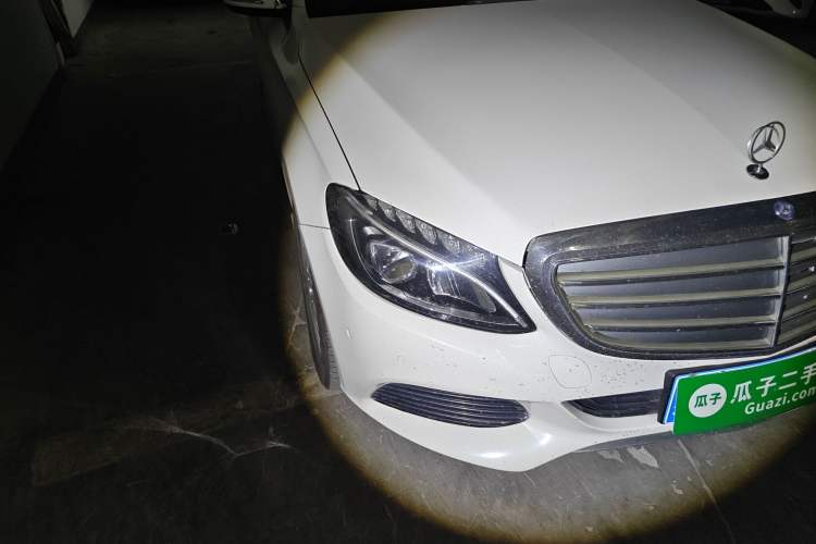 Used Mercedes-Benz C-Class 2015 C 200 L Right Front Headlight