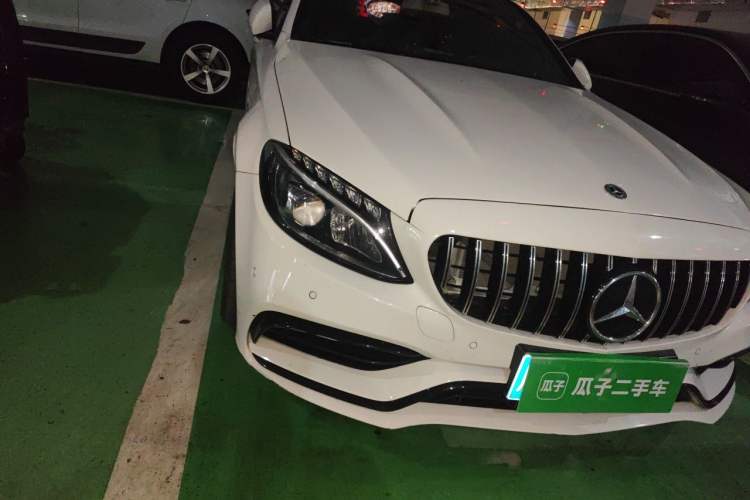 Used Mercedes-Benz C-Class 2015 Revised C 200 L Sport Edition Right Front Headlight