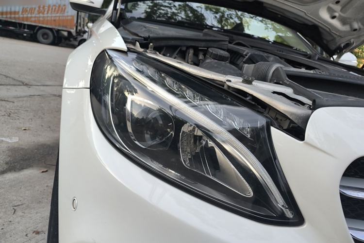Used Mercedes-Benz C-Class 2015 Restyled C 180 L Sport Edition Right Front Headlight