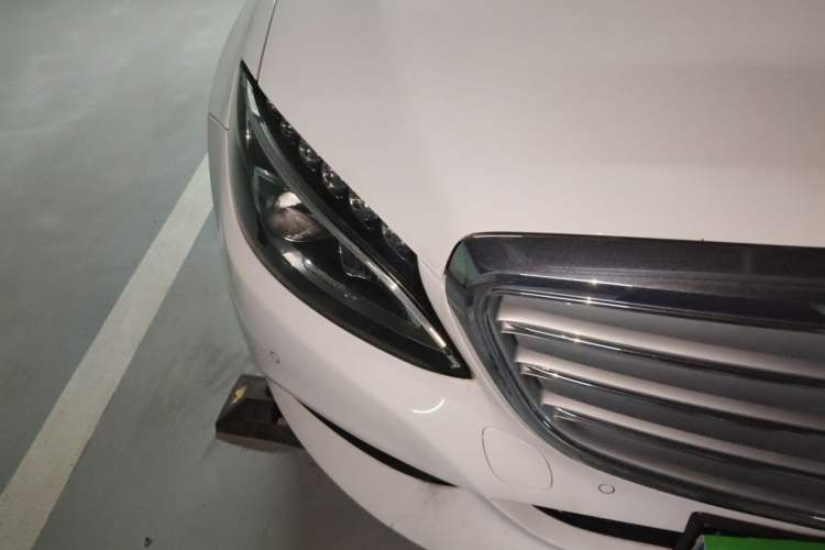 Used Mercedes-Benz C-Class 2015 Facelift C 180 L Right Front Headlight