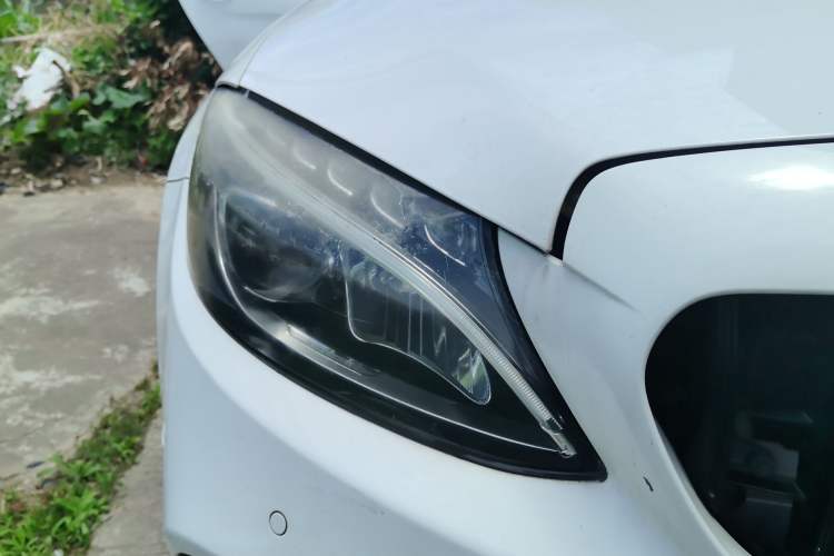 Used Mercedes-Benz C-Class 2015 C 200 station wagon Right Front Headlight