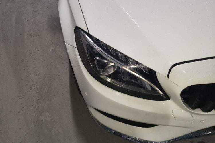 Used Mercedes-Benz C-Class 2015 C 200 station wagon Right Front Headlight