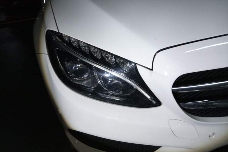 Used Mercedes-Benz C-Class 2015 C 300 Sport Edition Right Front Headlight