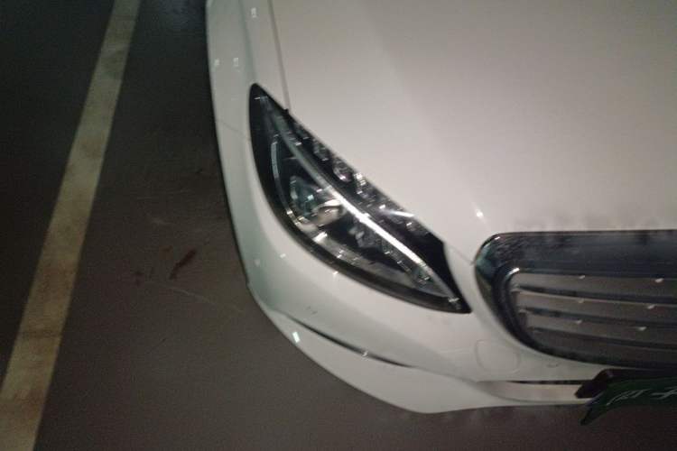 Used Mercedes-Benz C-Class 2015 C 200 L Right Front Headlight