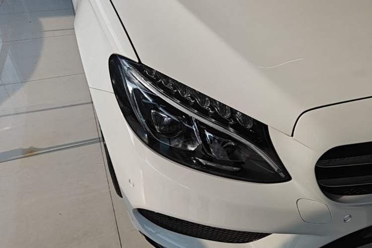 Used Mercedes-Benz C-Class 2015 C 300 Sport Edition Right Front Headlight