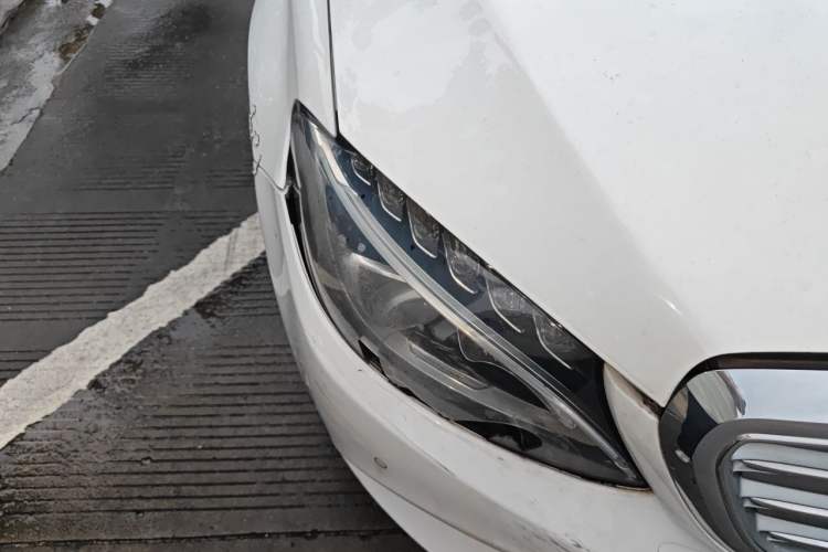 Used Mercedes-Benz C-Class 2015 C 200 L Right Front Headlight