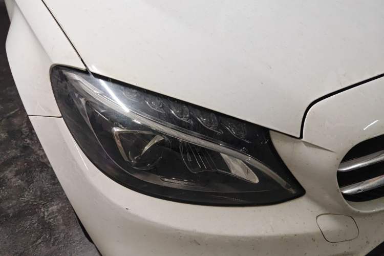 Used Mercedes-Benz C-Class 2015 C 200 Sport Edition Right Front Headlight