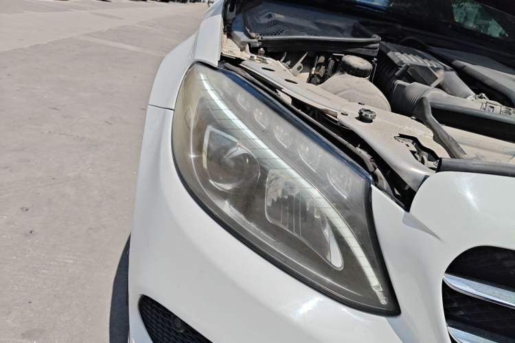 Used Mercedes-Benz C-Class 2015 C 200 Sport Edition Right Front Headlight
