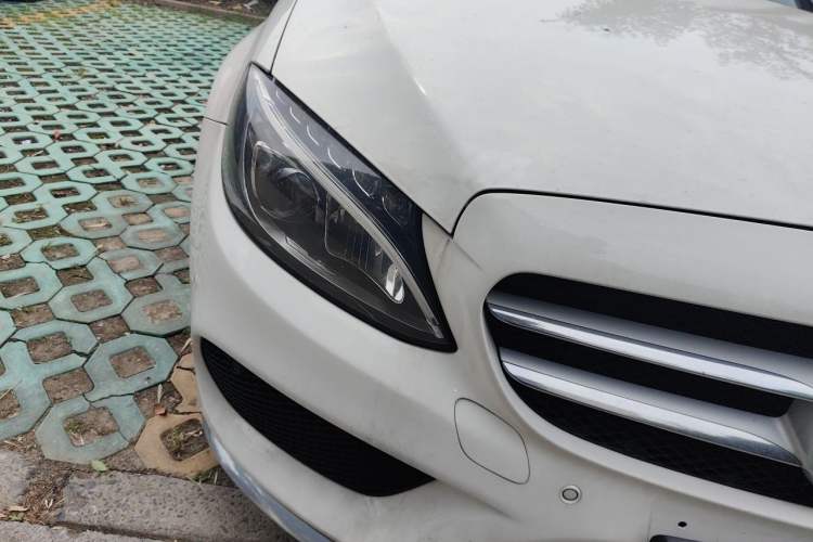 Used Mercedes-Benz C-Class 2015 Revised C 200 L Sport Edition Right Front Headlight