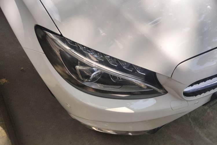 Used Mercedes-Benz C-Class 2015 Revised C 200 L Sport Edition Right Front Headlight