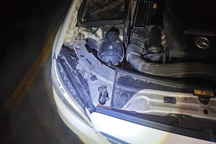 Used Mercedes-Benz C-Class 2015 Revised C 200 L Sport Edition Right Front Headlight