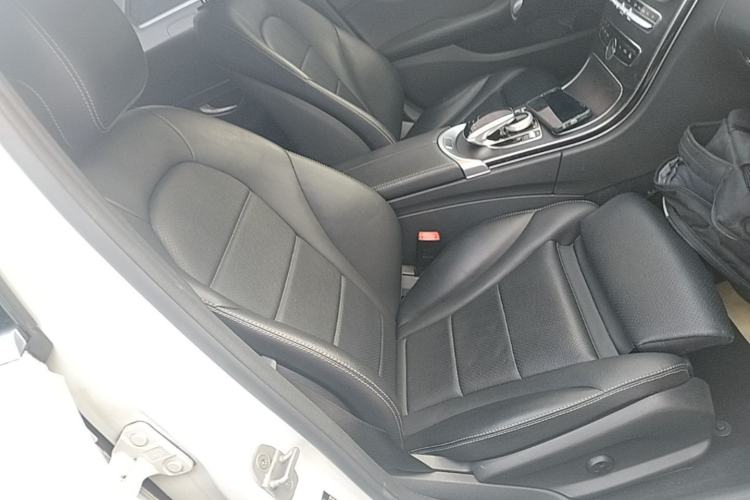 Used Mercedes-Benz C-Class 2015 C 200 station wagon Right Front Seat